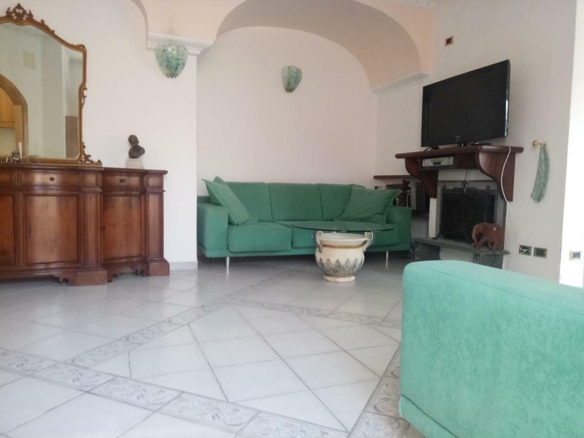 איסקיה Villa Pithecusa מראה חיצוני תמונה